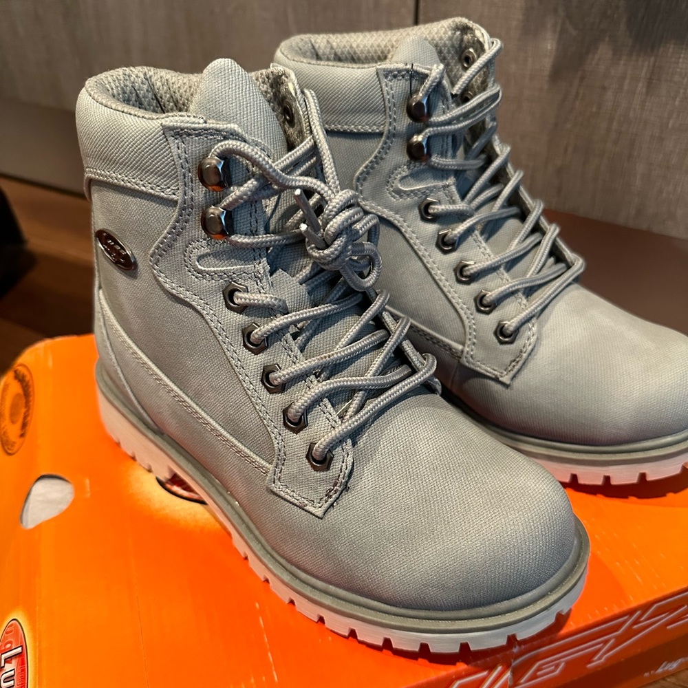Brand New Lugz Boots